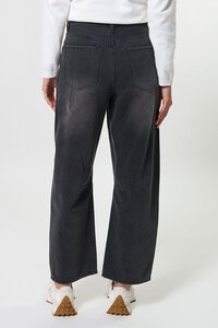 Stella + Gemma Carson Barrel Jean