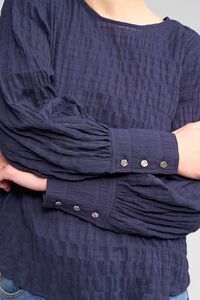 Knewe Label Volume Top