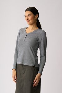 Esplanade Snappy V Henley Top