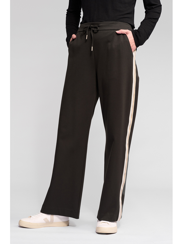 Vassalli Weekender Wide Pant