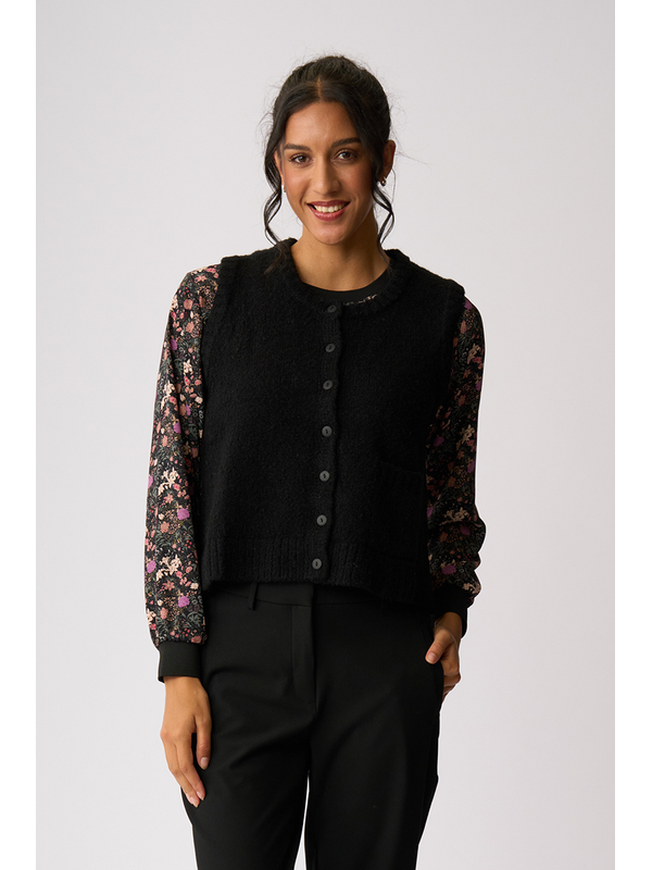 Oh Three Rib Button Front Vest