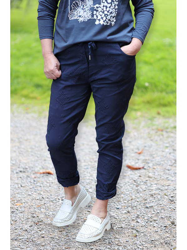 La Strada Embroidery Pants