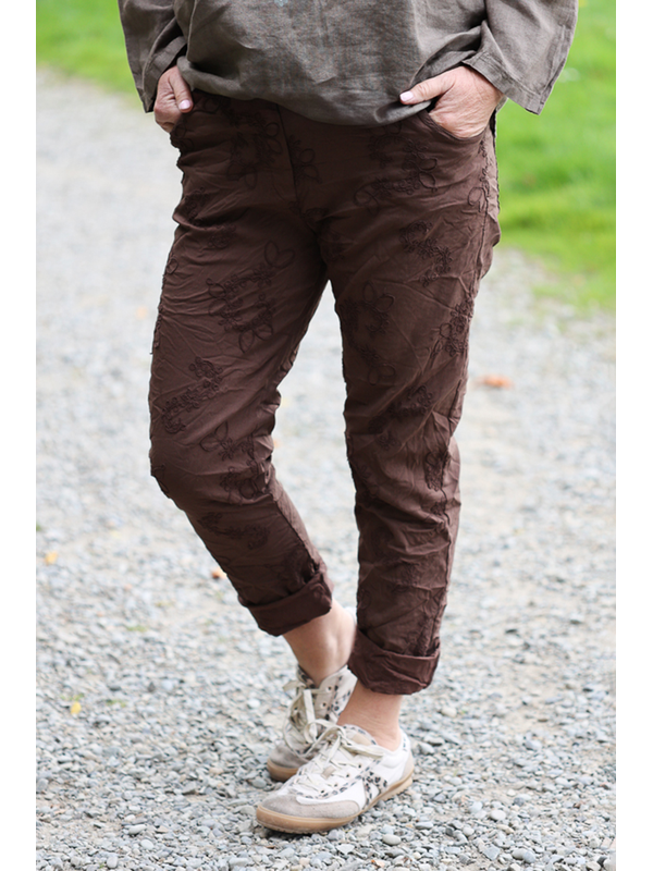 La Strada Embroidery Pants
