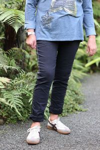 AE Luxe Side Trim Stretchy Crinkle Plain Pant