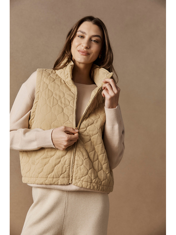Eb & Ive Sansi Quilted Crop Vest