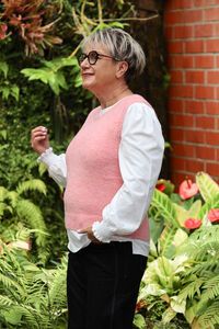 Oh Three Contrast Cable Knit Vest