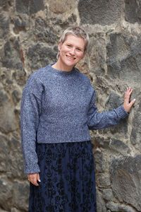 Memo Cropped Split Side Sweater