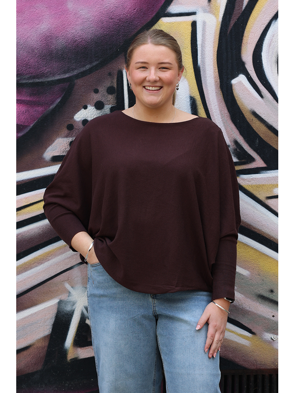 Fria The Label Curved Hem Box Jumper