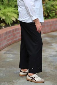 White On Black F-Terry Cropped Pant