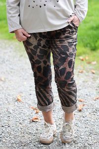 La Strada Animal Print Crinkle Pants