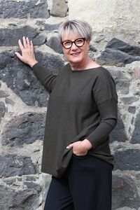 Fria The Label Center Back Rib Box Jumper