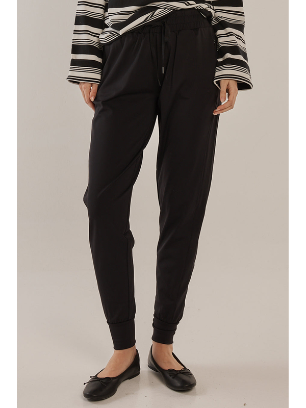 Betty Basics Cara Travel Jogger