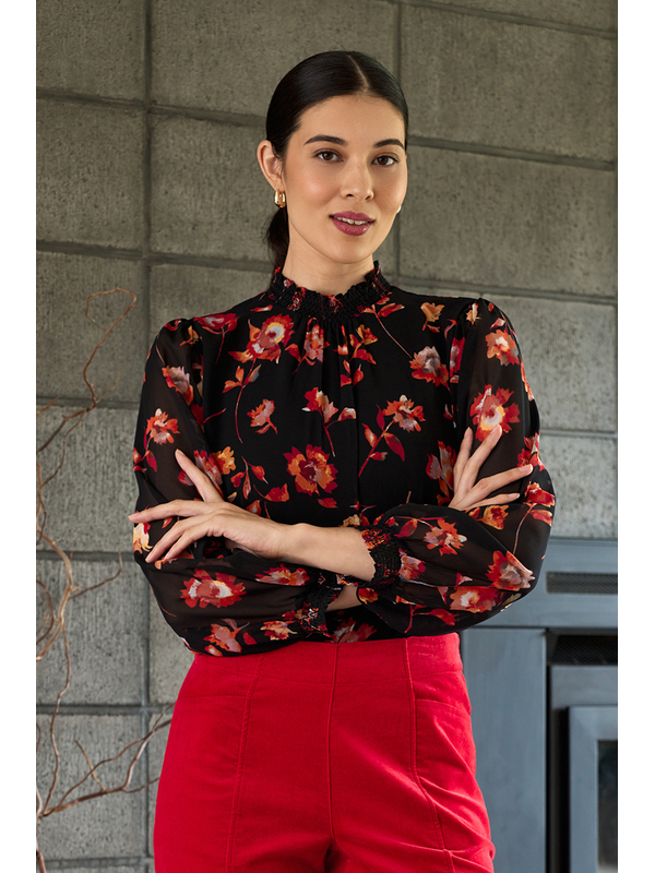 Memo Contrast Trim Top