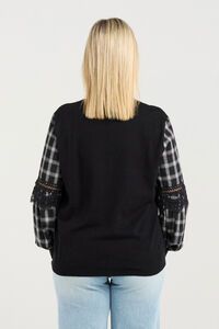 Zafina Lilith Check Lines Top