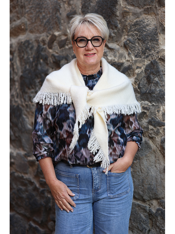 Alice + Lily Fringed Wrap