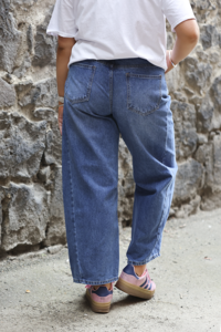Wakee Harper Barrel Leg Jean