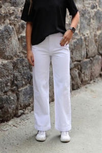 Wakee Wide Leg White Jean