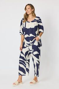 Clarity Bay Leaf Print Top