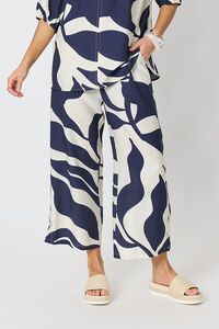 Clarity Bay Leaf Print Pant