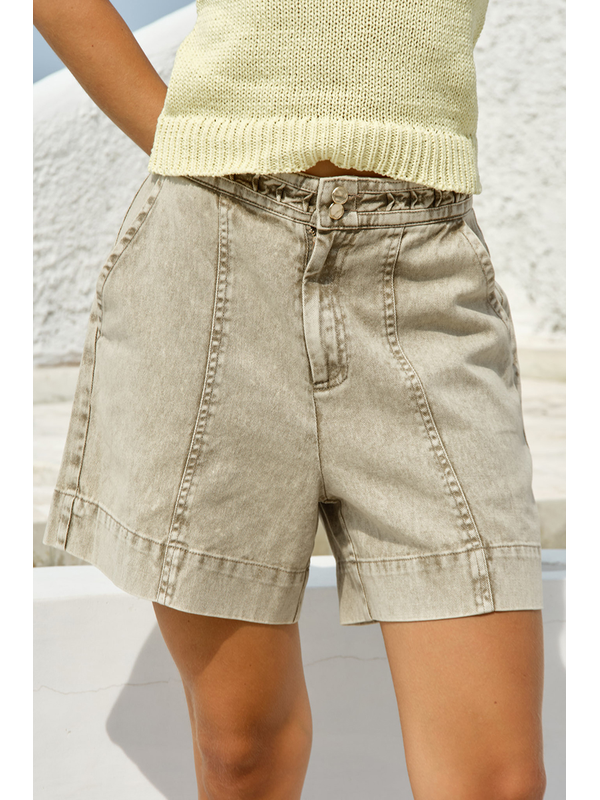 Fate + Becker Noemi Short