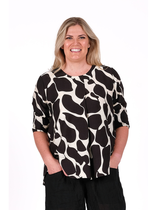 Deeanne Hobbs Lexi Lava Black Top 