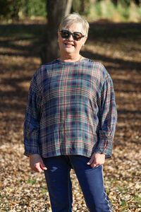 Seduce Brynn Classic Plaid Top