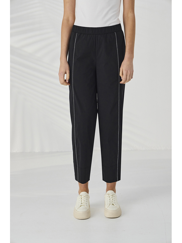 Lania The Label Barrel Pant