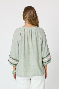 Threadz Canopy Ric Rac Top