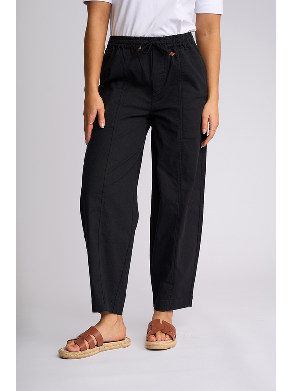 Vassalli Dione Barrel Leg Ankle Grazer Pant