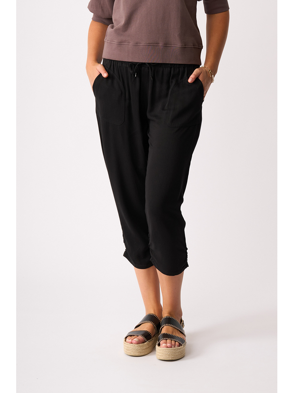 Memo Draped Cuff Trousers