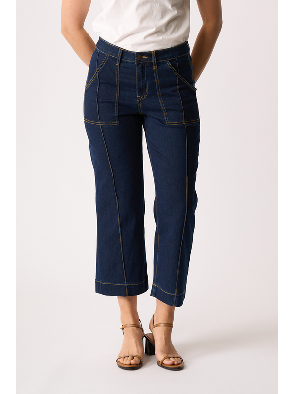 Memo Stitch Detail Jean