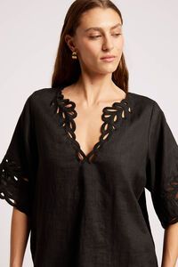 Eb & Ive Maris Top