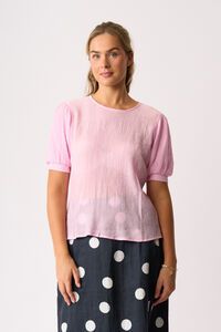 Oh Three Volume Sleeve Scoop Hem Top