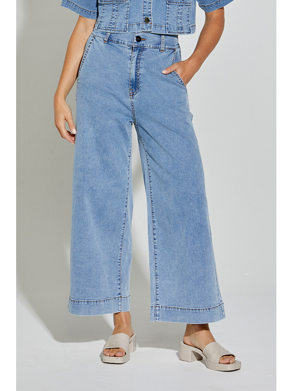 New London Arnos Jeans