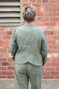 Oh Three Scoop Hem Back Jacket