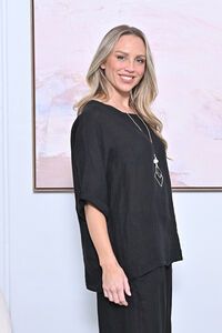 AE Luxe Linen Top with Necklace