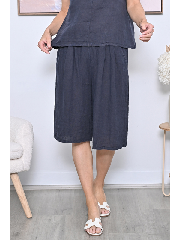 AE Luxe Knee Length Linen Short