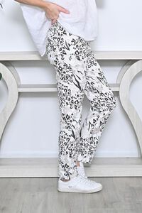 AE Luxe Zara Floral Crinkle Pant