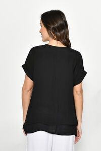 La Mode 3 Button Layered Top