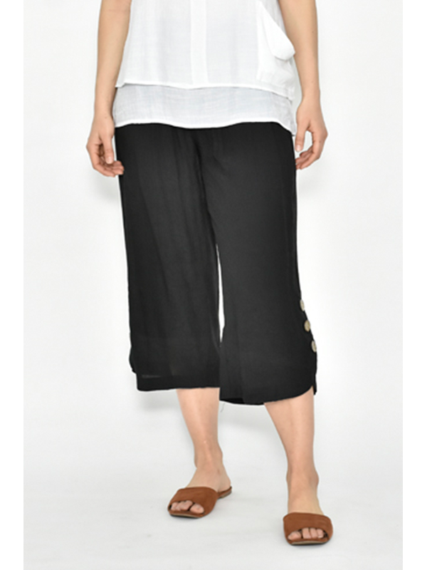 La Mode Smock Waist Side Button Hem 3-4 Pant