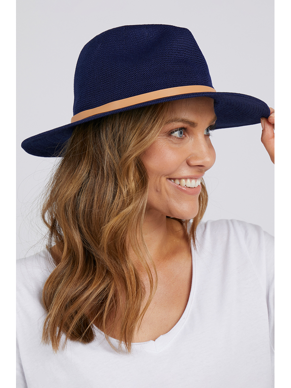 Elm Palm Hat