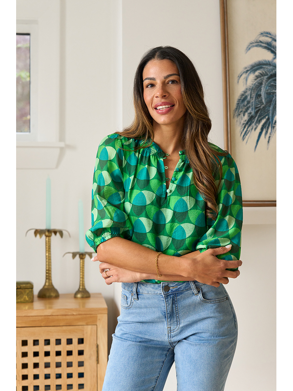 Memo Scoop Neck Blouse