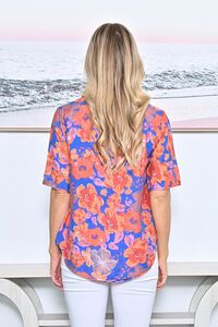 La Mode 1-2 Sleeve Floral Layered Top