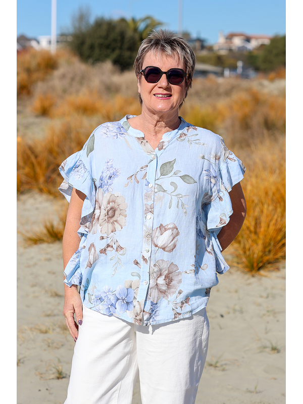 AE Luxe Flutter Sleeve Linen Floral Top