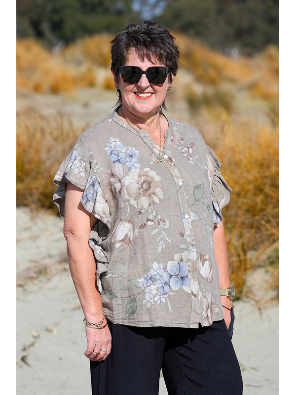 AE Luxe Flutter Sleeve Linen Floral Top
