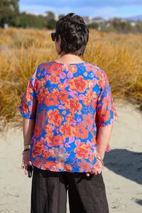 La Mode 1-2 Sleeve Floral Layered Top