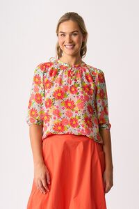 Memo Scoop Neck Blouse