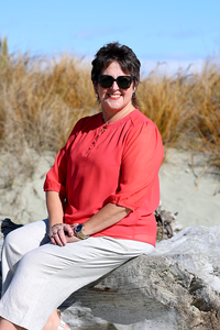 Memo Scoop Neck Blouse