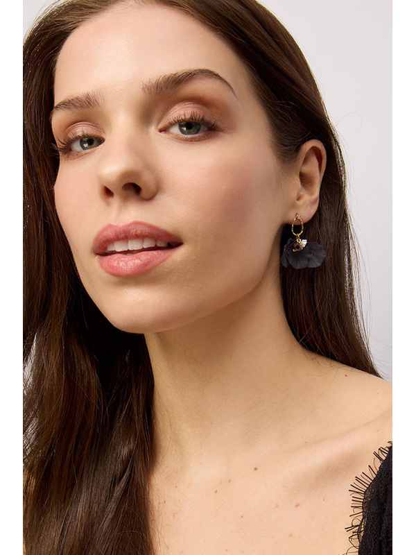 Tiger Tree Gold Black Petal Earrings