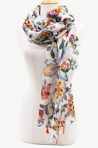 Sassy Duck Motif Scarf